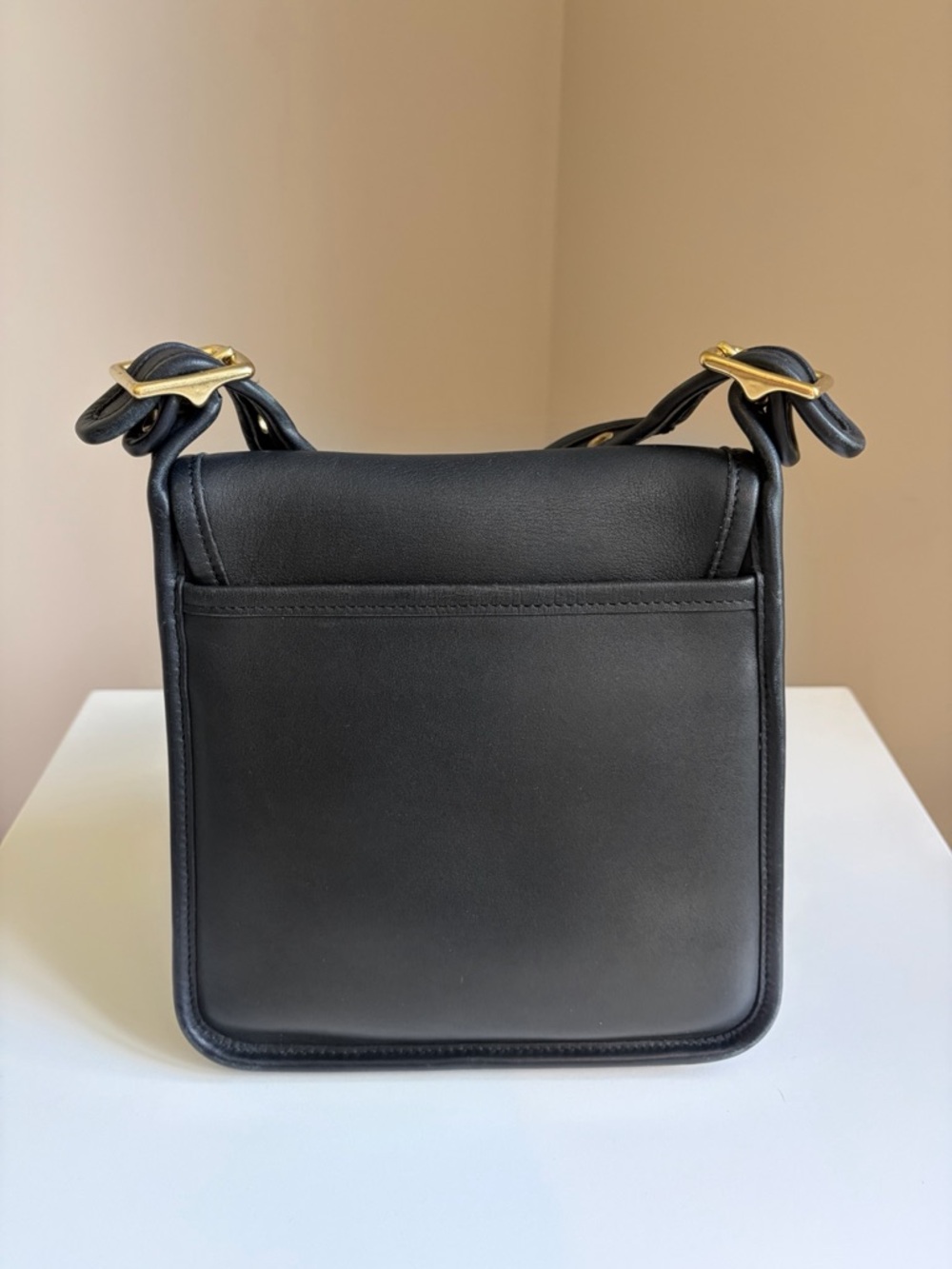 Coach Vintage Flap Crossbody Bag 9145 - Picture 2 of 14